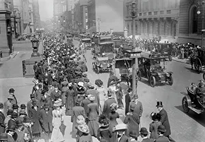 Strolling Prints: 5th Ave. - Easter 1911. Creator: Bain News Service