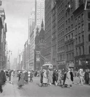 Holmes Prints: 5th Avenue, New York City, USA, 20th century. Artist: J Dearden Holmes