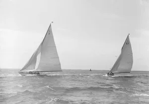 The 6 Metre class Wamba II and Bubble, 1914. Creator: Kirk & Sons of Cowes The 6 Metre class Wamba II and Bubble, 1914. Creator: Kirk & Sons of Cowes