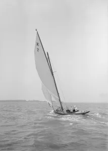 The 7 Metre class yacht Ithman, 1911. Creator: Kirk & Sons of Cowes The 7 Metre class yacht Ithman, 1911. Creator: Kirk & Sons of Cowes