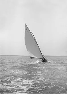 Reaching Prints: The 7 Metre Nelta, 1911. Creator: Kirk & Sons of Cowes