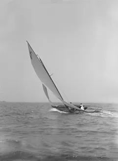 The 7 Metre Olympic class Quaker Girl, 1911. Creator: Kirk & Sons of Cowes