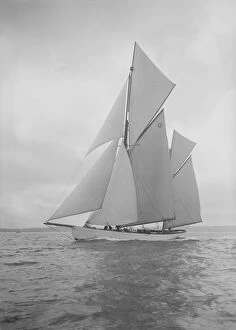 Images Dated 5th October 2018: The 96 ft ketch Julnar, 1911. Creator: Kirk & Sons of Cowes