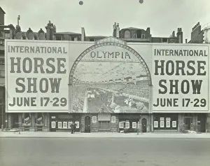 Advertisement for the International Horse Show, 114 Piccadilly, London, 1912