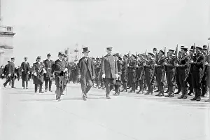 Inspecting Prints: Adm. Ching Kwong & Gaynor, 1911. Creator: Bain News Service