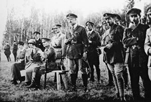 Images Dated 29th November 2008: Admiral Alexander Kolchak (sitting) with British officers on the Eastern Front, Russia, 1918