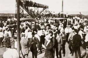 Chicago Prints: African Americans and whites leaving the beach as trouble begins