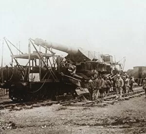 Champagne Ardenne Collection: African troops and heavy artillery, Champagne, northern France, c1914-c1918