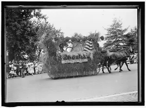 Float Prints: Agriculture Department, 4th of July Parade