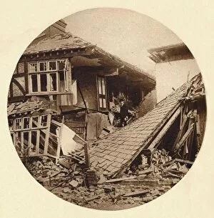 Air raid damage in Croydon, 1915 (1935)