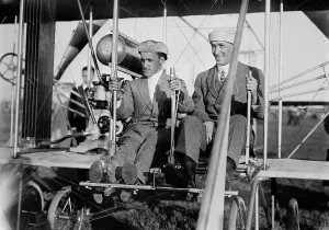Steering Prints: Al Welsh & G.W. Beatty, 1911. Creator: Bain News Service