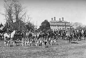 Aflalo Gallery: The Albrighton Hounds: A Meet at Stretton, c1903, (1903)