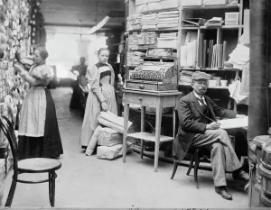 Shop Owner Prints: Alez Kunz, Berne, Switzerland, between 1895 and 1910. Creator: Unknown