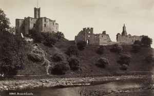 F Frith Co Prints: Alnwick Castle, between 1870 and 1880. Creator: Francis Frith