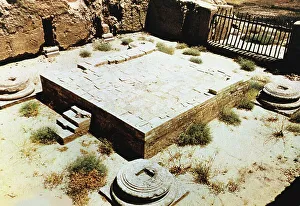 The altar of Surkh Kotal Temple. Creator: Unknown photographer
