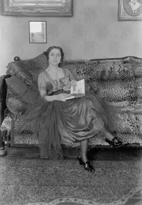 Cushion Prints: Amelita Galli-Curci 1917. Creator: Bain News Service