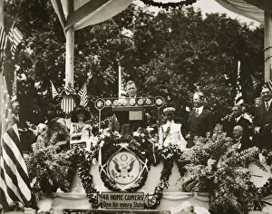 Successful Prints: American aviator Charles Lindbergh addressing a crowd at the Washington Monument