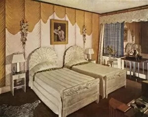 Bedside Collection: American bedroom with modern interpretation for George G. Frelinghuysen, Jr. 1941 Creator