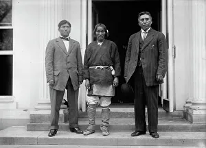 Suits Prints: American Indians - Chief Yukeoma [centre]