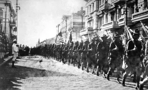 Vladivostok Prints: American troops parading in Vladivostok, Russia, 1918