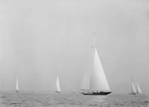 Americas Cup Gallery: The Americas Cup challenger Endeavour, 1935. Creator: Kirk & Sons of Cowes