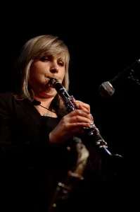 Amy Roberts, The Under Ground, Eastbourne, Dec 2015. Artist: Brian O Connor