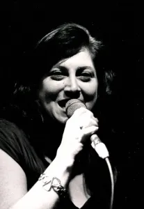 Anita Prints: Anita Wardell, Ronnie Scotts, London, 1999. Artist: Brian O Connor