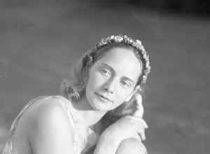 Anita Zahn dancers, between 1911 and 1942. Creator: Arnold Genthe