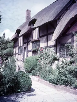 Cottages Prints: Anne Hathaway's Cottage, Stratford-on-Avon