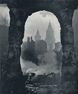 Hm Stationery Office Gallery: Apocalypse, 1941. Artist: Cecil Beaton
