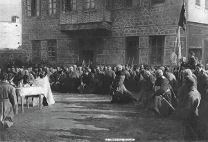Nikolay Nikolayevich Prints: Apres les victoires russes en Armenie; Un Te Deum a Erzeroum en presence du grand