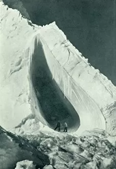 Iceberg Gallery: The Arch Berg from Without, c1910–1913, (1913). Artist: Herbert Ponting