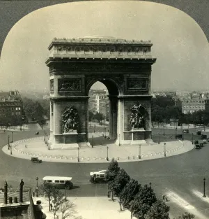 Place Charles De Gaulle Prints: The Arch of Triumph and the Place de l Etoile, Paris, France, c1930s. Creator: Unknown