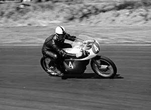 Leathers Prints: An Ariel 250 racing at Snetterton, Norfolk, 1962