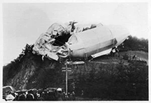 Army Zeppelin Z2 (LZ5) stranded near Weilburg during a storm, Germany, 1910 (1933)