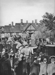Princess Royal Gallery: The Arrival of King Georges coffin at Wolferton Station, 1936