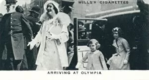 Elizabeth Angela Margu Gallery: Arriving at Olympia, 1935 (1937)