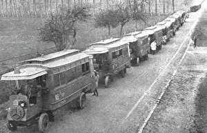 Buses Prints: Au Volant; les autobus de Paris affectes aux transports de troupes, 1918. Creator: Unknown