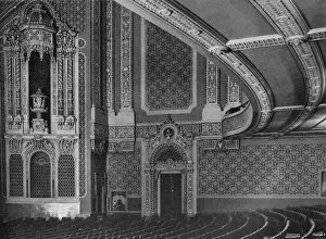 Auditorium Gallery: Detail of the auditorium, Granada Theatre, San Francisco, California, 1922