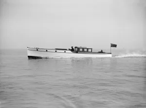 Austin 40ft motor launch under way, 1912. Creator: Kirk & Sons of Cowes