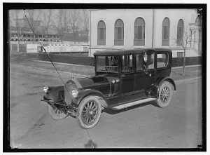 Chauffeur Prints: Automobile, between 1909 and 1923