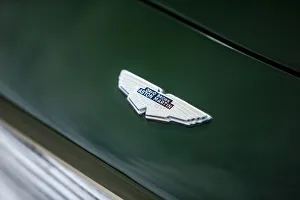 Campbell Donald Prints: Badge of a 1961 Aston Martin DB4 GT previously owned by Donald Campbell. Creator: Unknown