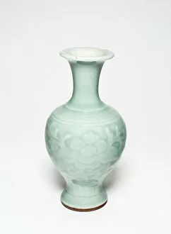 Celadon Gallery: Baluster-Shaped Vase with Peony Flowers, Qing dynasty (1644-1911), 18th / 19th century