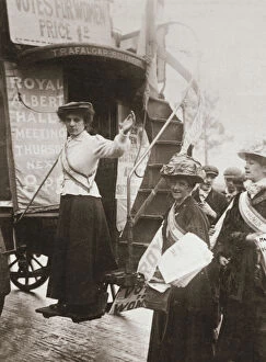Campaigner Gallery: Barbara Ayrton, British suffragette, campaigning on the Votes for Women bus, October 1909