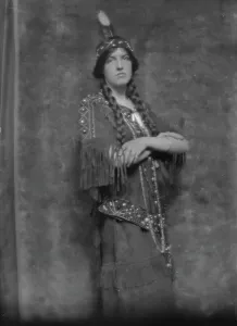 Plaited Prints: Barhyte, Marion, Miss, portrait photograph, 1914 Feb. 25. Creator: Arnold Genthe