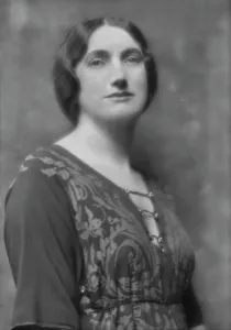 Barker, Granville, Mrs. (Lillah MacCarthy), portrait photograph, 1915 Feb. 26. Creator: Arnold Genthe