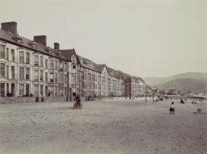 Panorama Prints: Barmouth. Marine Terrace and Esplanade, 1870s. Creator: Francis Bedford