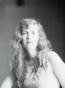 Sleeveless Prints: Barnett, Sally, Miss, portrait photograph, 1927 Creator: Arnold Genthe