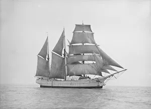 Tall Ship Gallery: A barquentine rigged ship, 1913. Creator: Kirk & Sons of Cowes