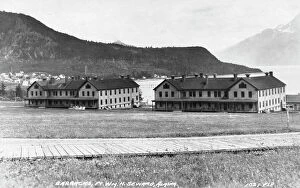 Mainland Collection: Barracks at Ft. Wm. H. Seward, between c1900 and c1930. Creator: Unknown